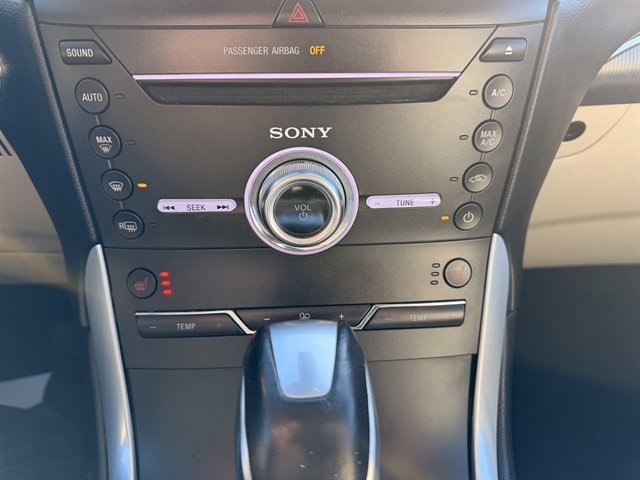 Certified 2018 Ford Edge Titanium w/ Ford Safe & Smart Package image 16