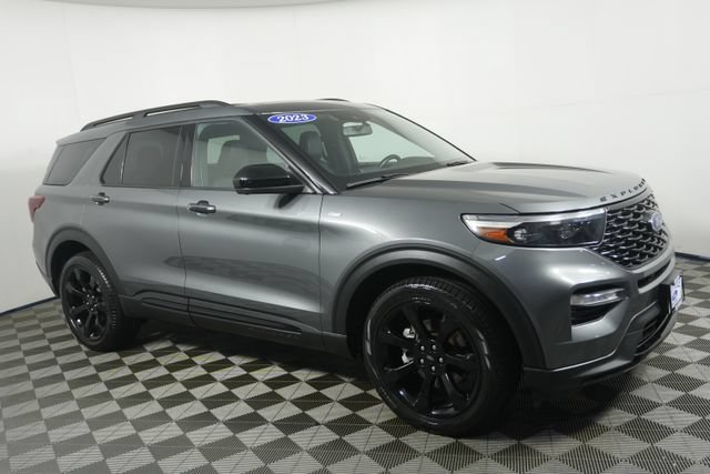 Certified 2023 Ford Explorer ST-Line w/ Class IV Trailer Tow Package