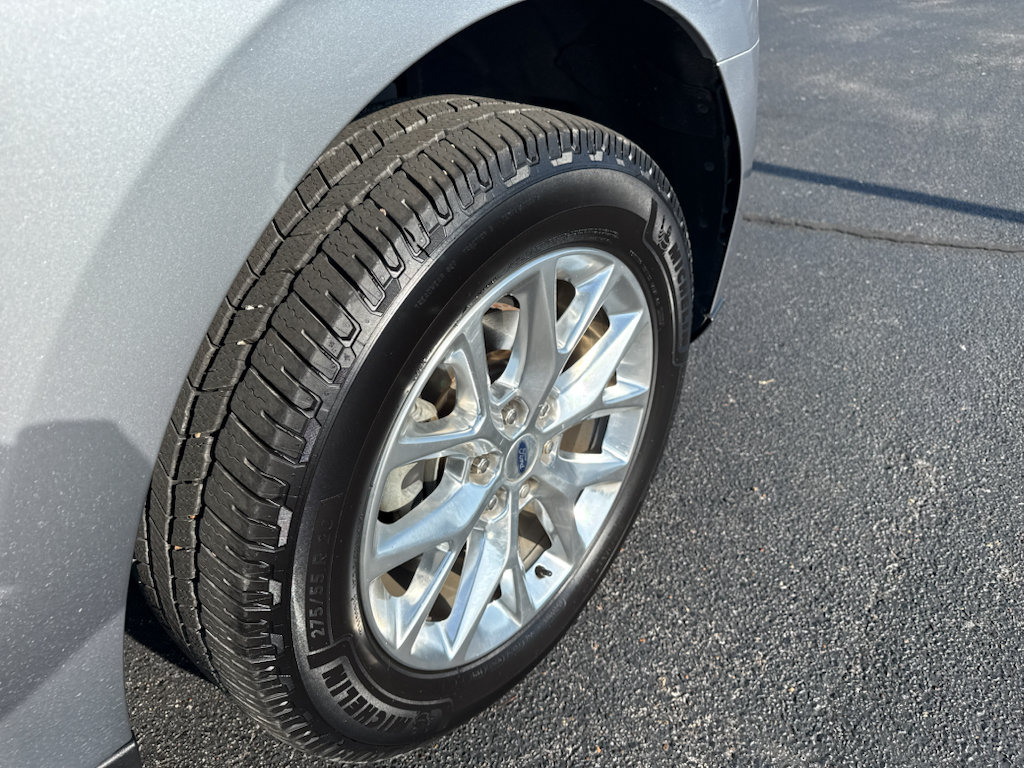 Certified 2021 Ford Expedition XLT RWD image 9