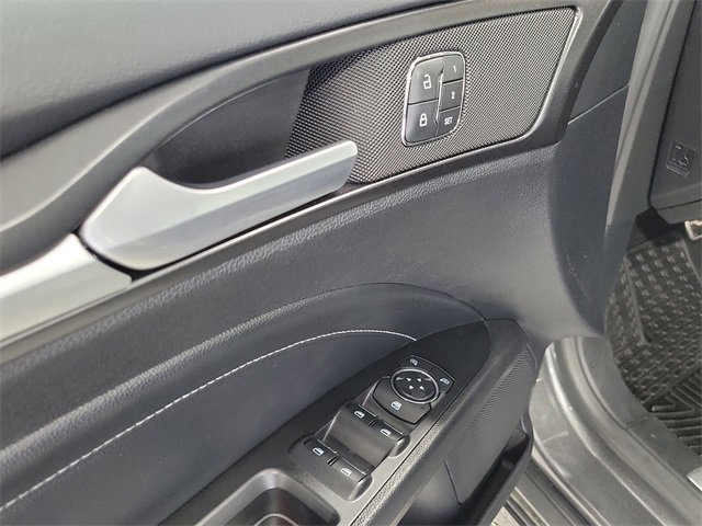 Certified 2018 Ford Fusion Titanium image 7