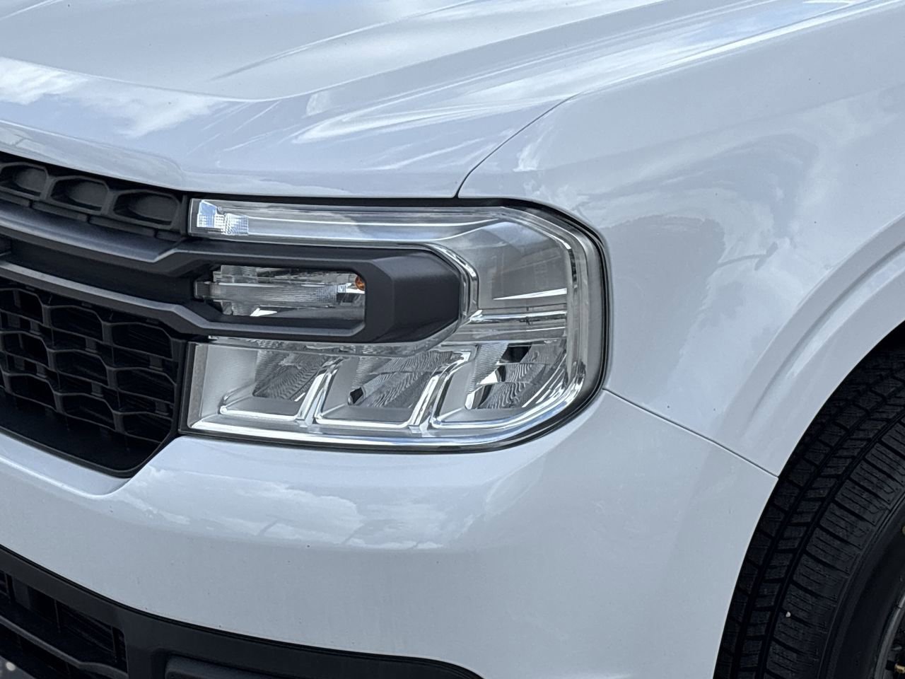 Certified 2023 Ford Maverick XLT FWD image 6