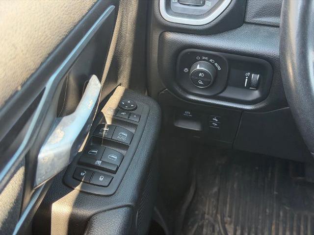 Used 2022 RAM 1500 Big Horn AWD/4WD image 18