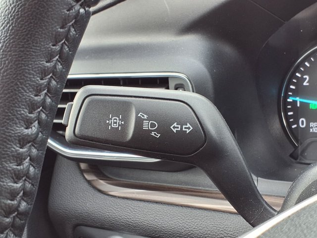 Certified 2022 Ford Explorer Limited w/ Hybrid Equipment Group 310A AWD/4WD image 16