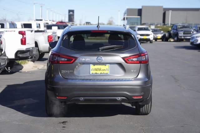 Used 2021 Nissan Rogue Sport SV image 6