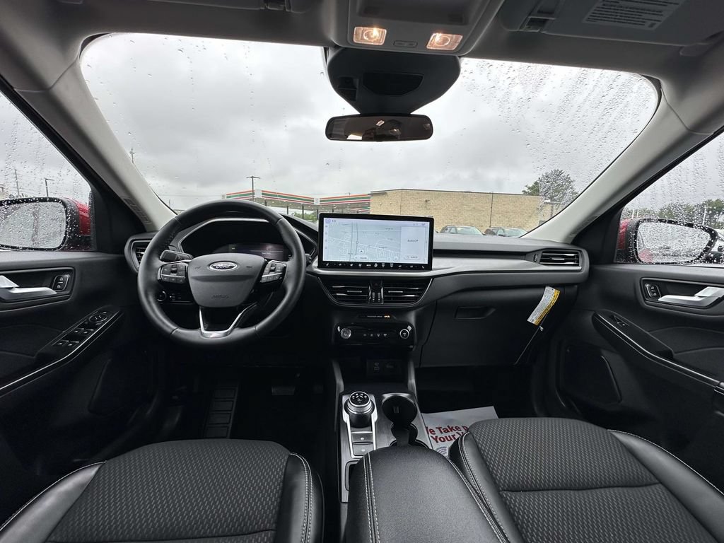 Certified 2023 Ford Escape SE FWD image 13