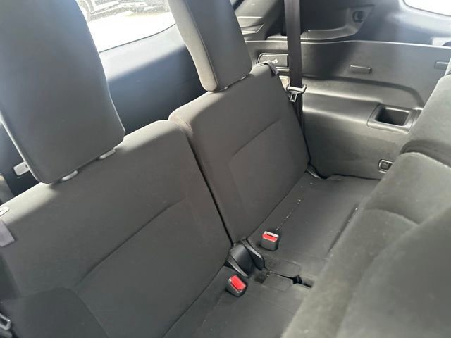 Used 2022 Mitsubishi Outlander ES image 21