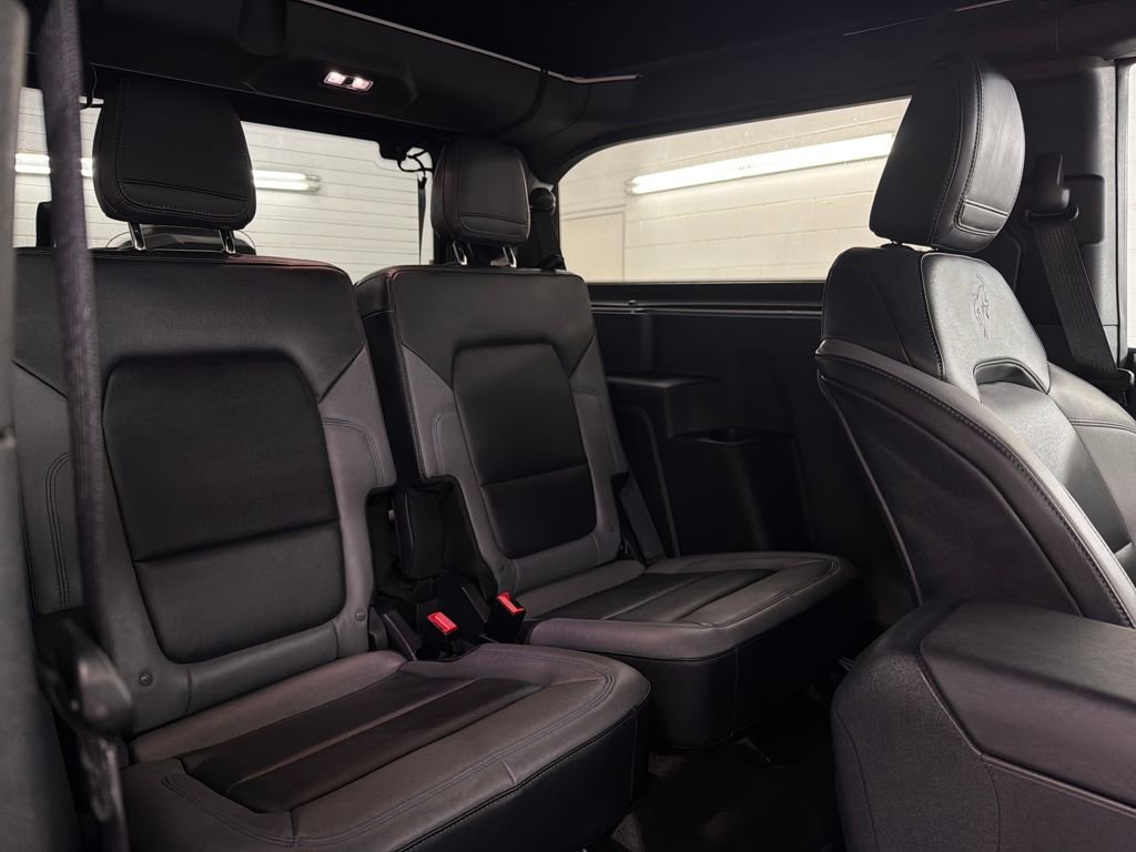 Certified 2023 Ford Bronco Black Diamond w/ Sasquatch Package image 28