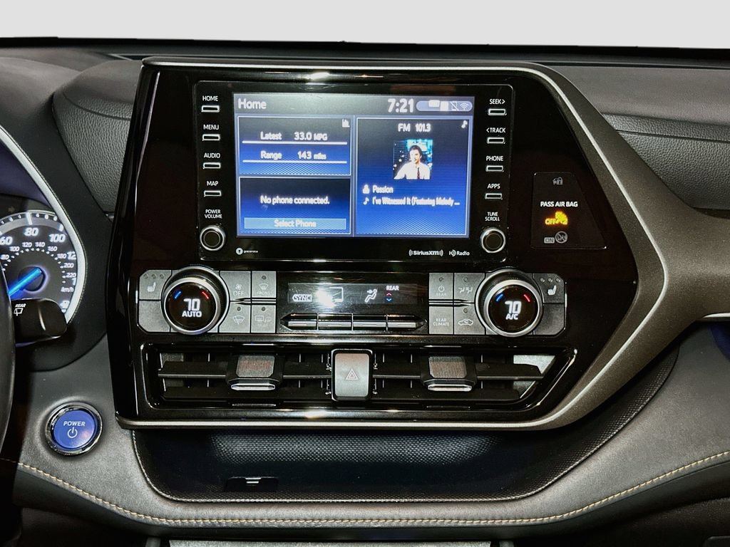 Used 2022 Toyota Highlander Bronze Edition AWD/4WD image 13