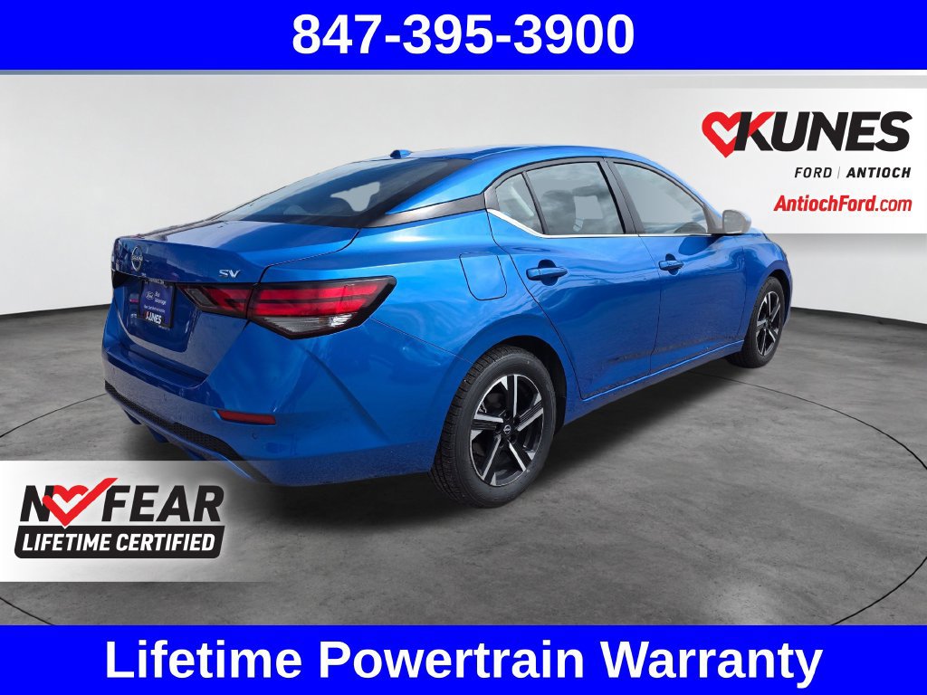 Used 2024 Nissan Sentra SV FWD image 9