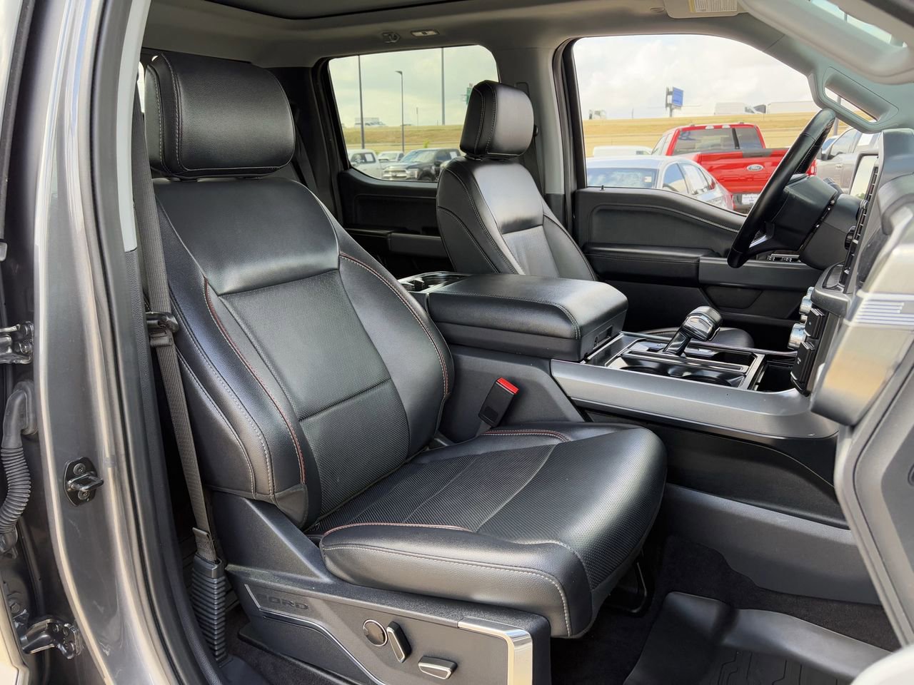 Certified 2023 Ford F150 Lariat w/ Equipment Group 502A High AWD/4WD image 33