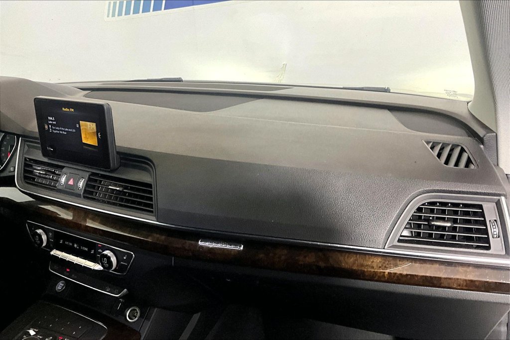 Used 2019 Audi Q5 2.0T Premium AWD/4WD image 12