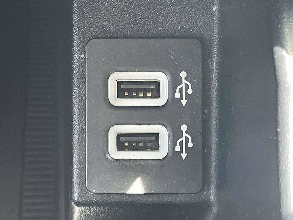 Certified 2019 Ford Edge Titanium w/ Equipment Group 301A image 23