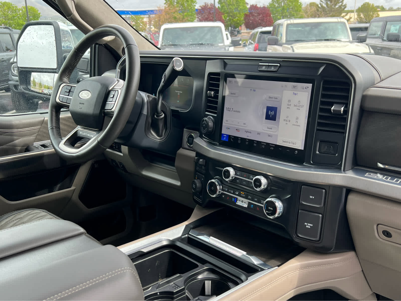 Certified 2025 Ford F450 Platinum w/ Platinum Plus Package AWD/4WD image 20