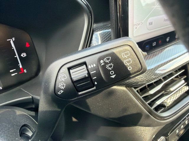 Certified 2024 Ford Escape ST-Line w/ Tech Pack #1 AWD/4WD image 15