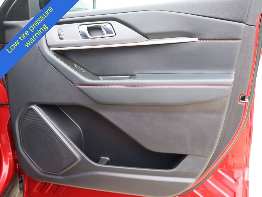 Certified 2025 Ford Explorer ST-Line AWD/4WD image 8