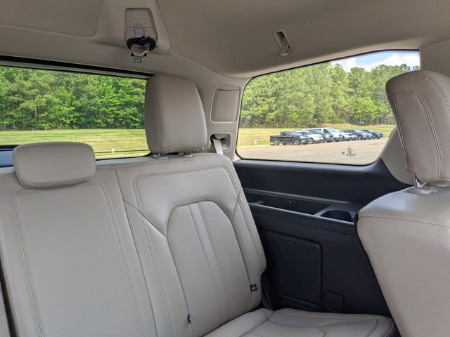 Certified 2024 Ford Expedition Limited AWD/4WD image 32