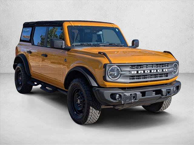 Certified 2022 Ford Bronco Black Diamond image 3