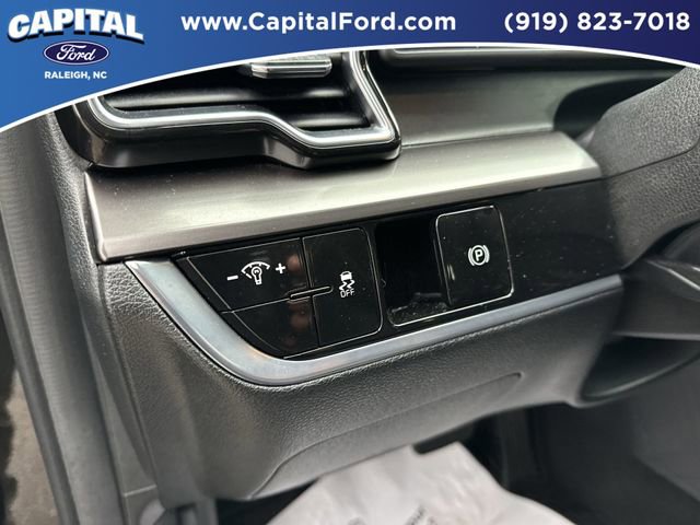 Used 2023 Kia Sportage EX image 21