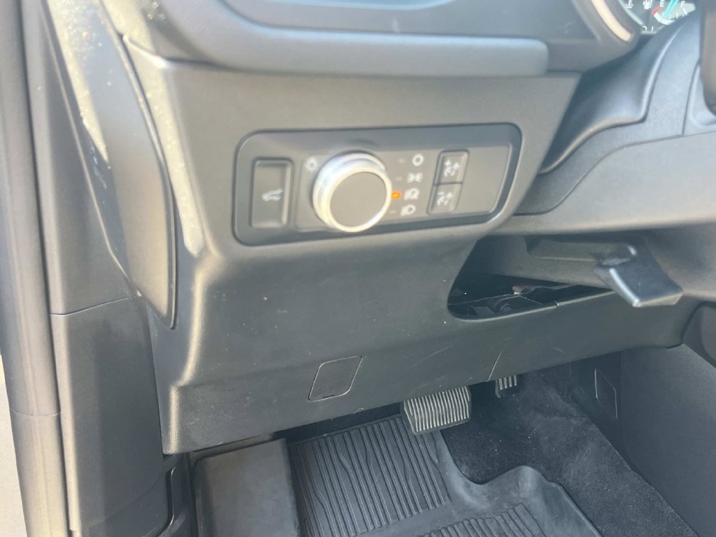 Certified 2021 Ford Escape SE w/ Convenience Package FWD image 34