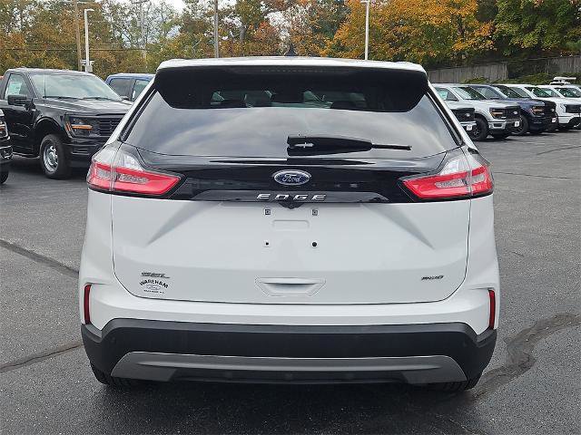 Certified 2022 Ford Edge SEL w/ Convenience Package image 3