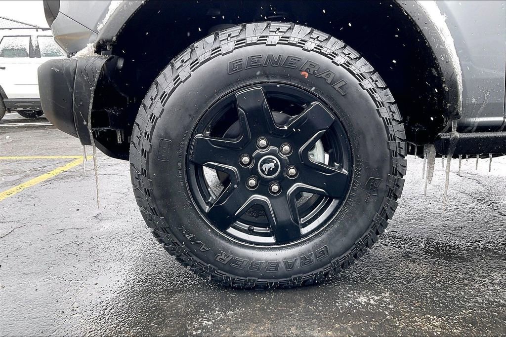 Certified 2024 Ford Bronco Black Diamond AWD/4WD image 8