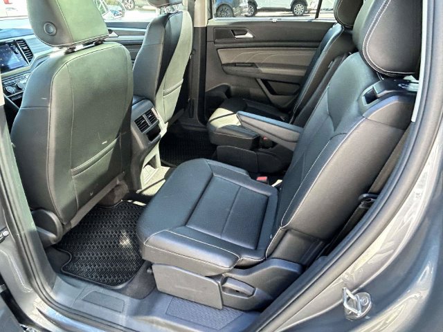 Used 2023 Volkswagen Atlas SEL AWD/4WD image 13