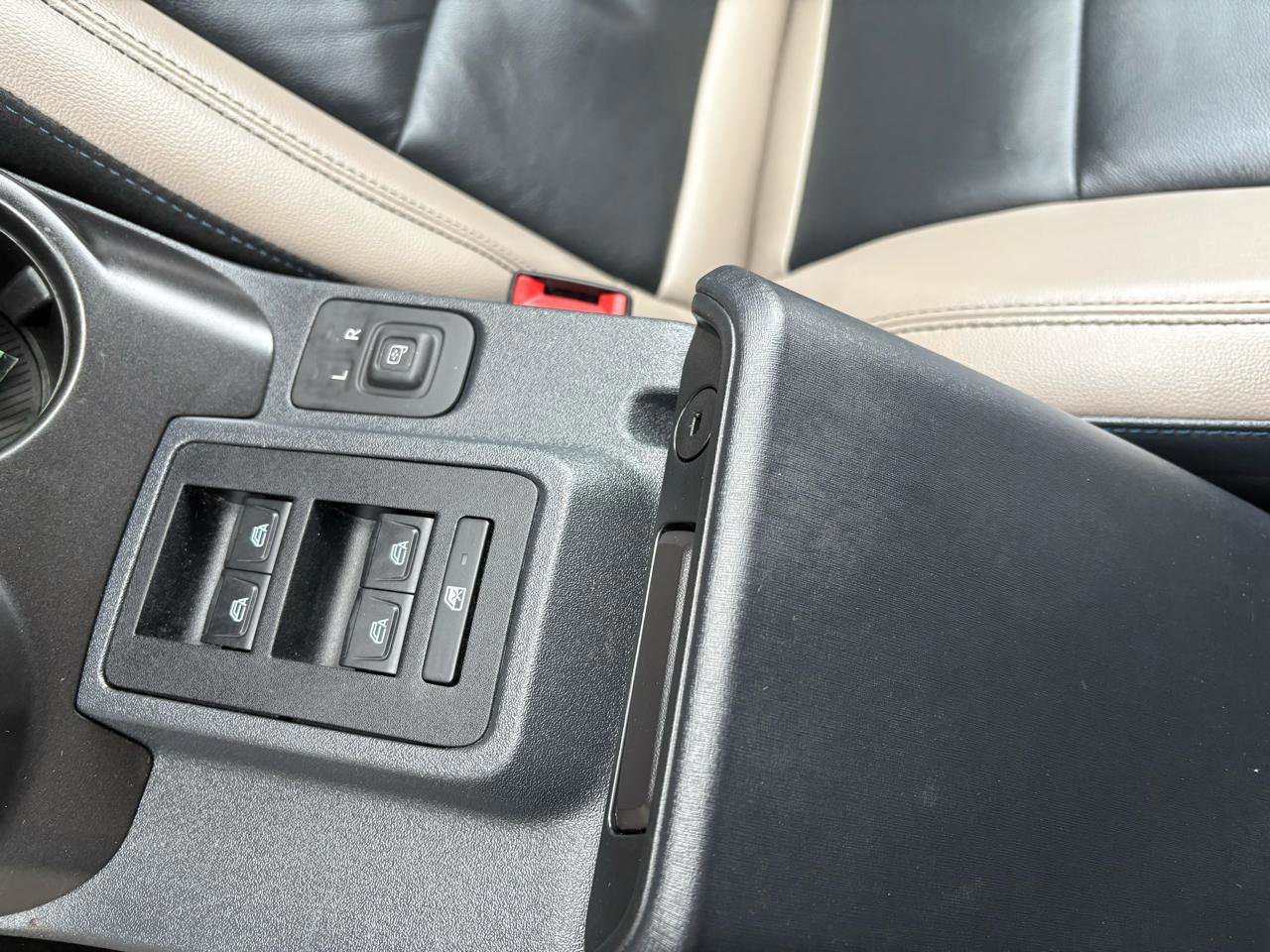 Certified 2022 Ford Bronco Wildtrak image 31