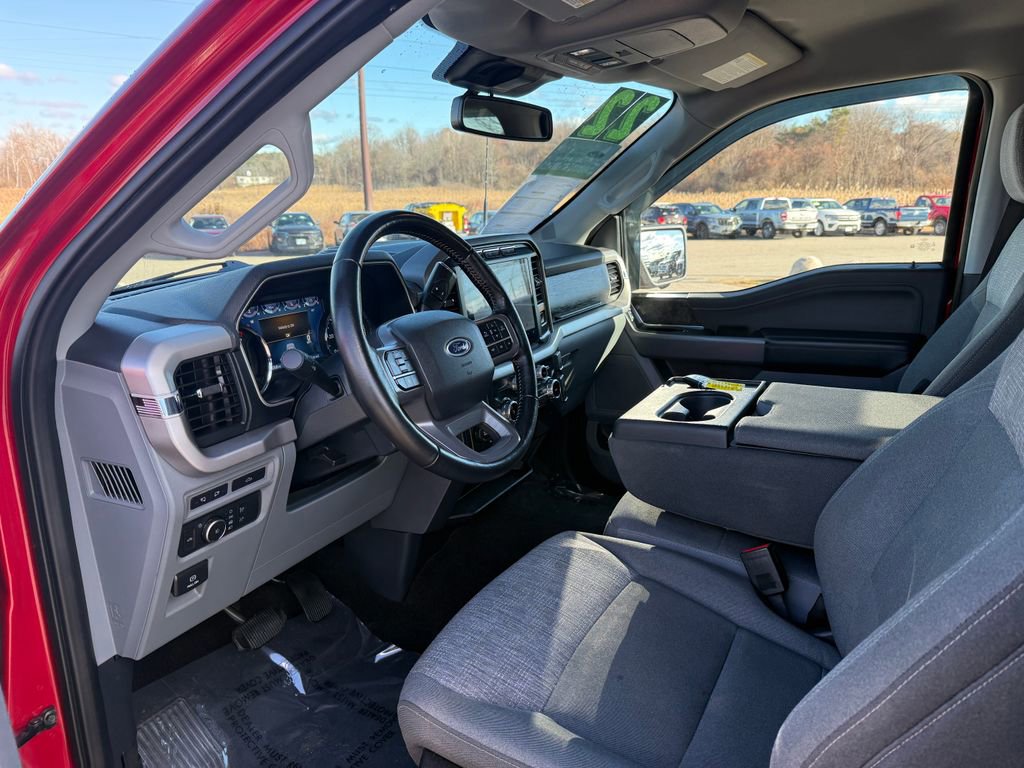 Certified 2022 Ford F150 XLT w/ Equipment Group 302A High image 10