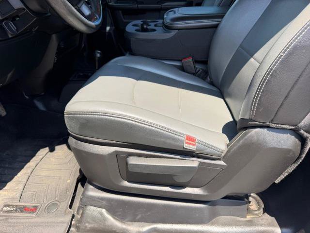 Used 2020 RAM 2500 Tradesman w/ Chrome Appearance Group AWD/4WD image 18