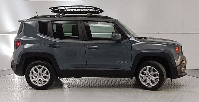 Used 2018 Jeep Renegade Latitude w/ Popular Equipment Group image 5