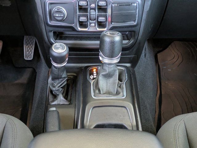 Used 2019 Jeep Wrangler Unlimited Sport S image 10