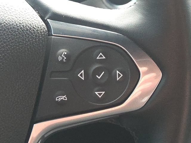 Used 2023 Chevrolet Traverse LT FWD image 39
