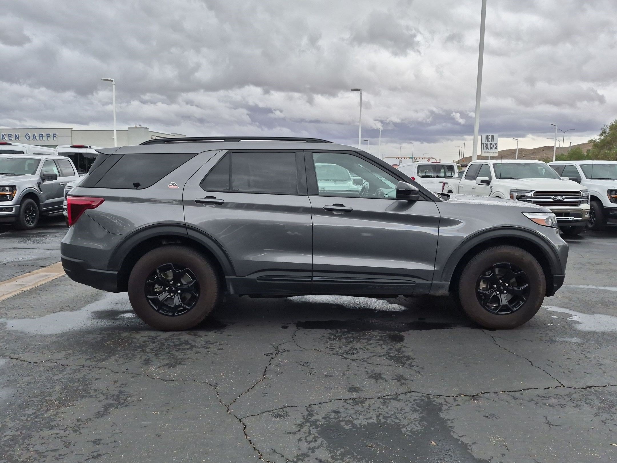 Certified 2024 Ford Explorer Timberline AWD/4WD image 3