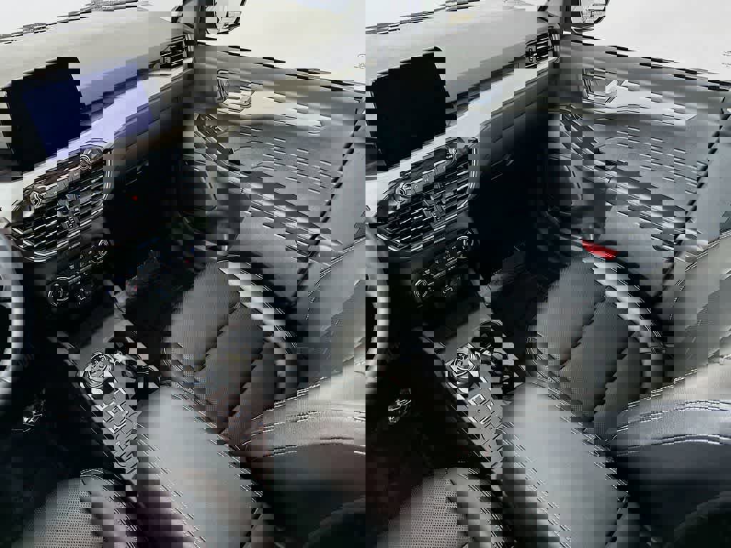 Certified 2022 Ford Escape SEL image 11