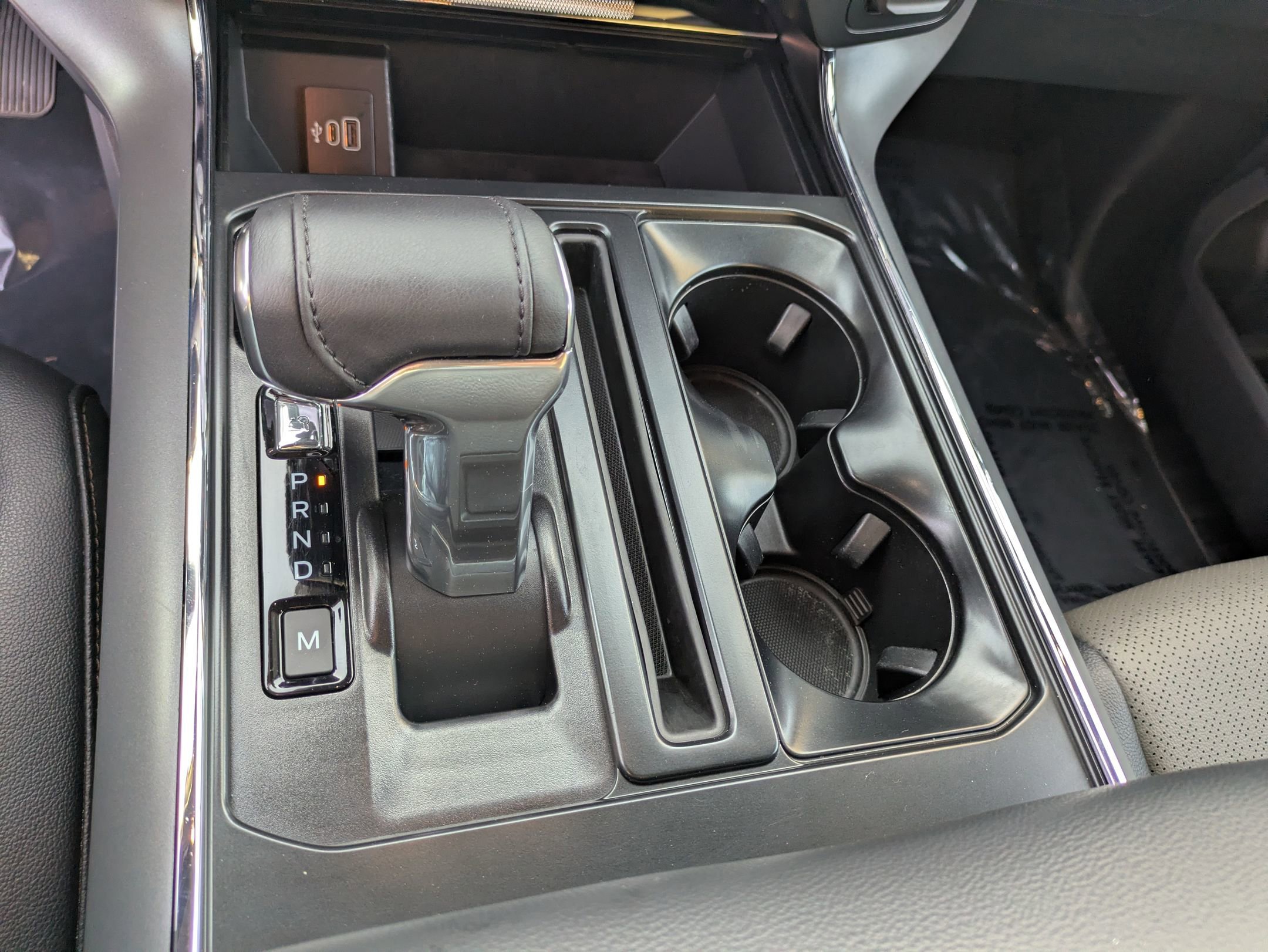 Certified 2025 Ford F150 Lariat w/ Equipment Group 501A Mid image 23