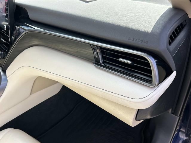 Used 2022 Toyota Camry XLE w/ Cold Weather Package image 26