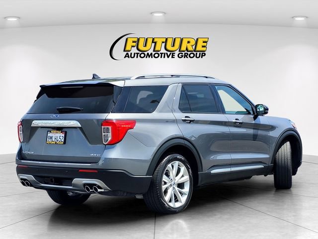 Certified 2024 Ford Explorer Platinum w/ Technology Package AWD/4WD image 4