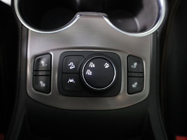 Used 2022 GMC Terrain AT4 w/ Infotainment Package II AWD/4WD image 25