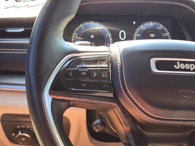 Used 2021 Jeep Grand Cherokee L Overland w/ Luxury Tech Group IV AWD/4WD image 33