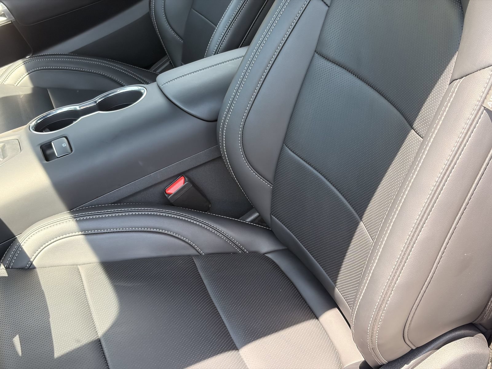 Certified 2026 Ford Mustang Premium RWD image 17