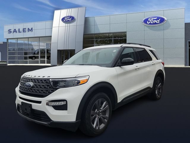 Certified 2023 Ford Explorer XLT w/ Equipment Group 202A AWD/4WD image 6