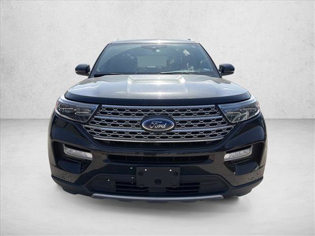 Certified 2023 Ford Explorer Limited w/ Limited Technology Package RWD image 8