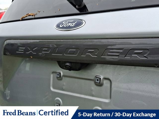 Certified 2022 Ford Explorer XLT w/ Equipment Group 202A AWD/4WD image 12