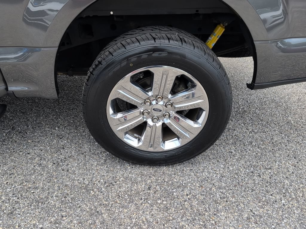 Certified 2019 Ford F150 XLT w/ Equipment Group 302A Luxury AWD/4WD image 14