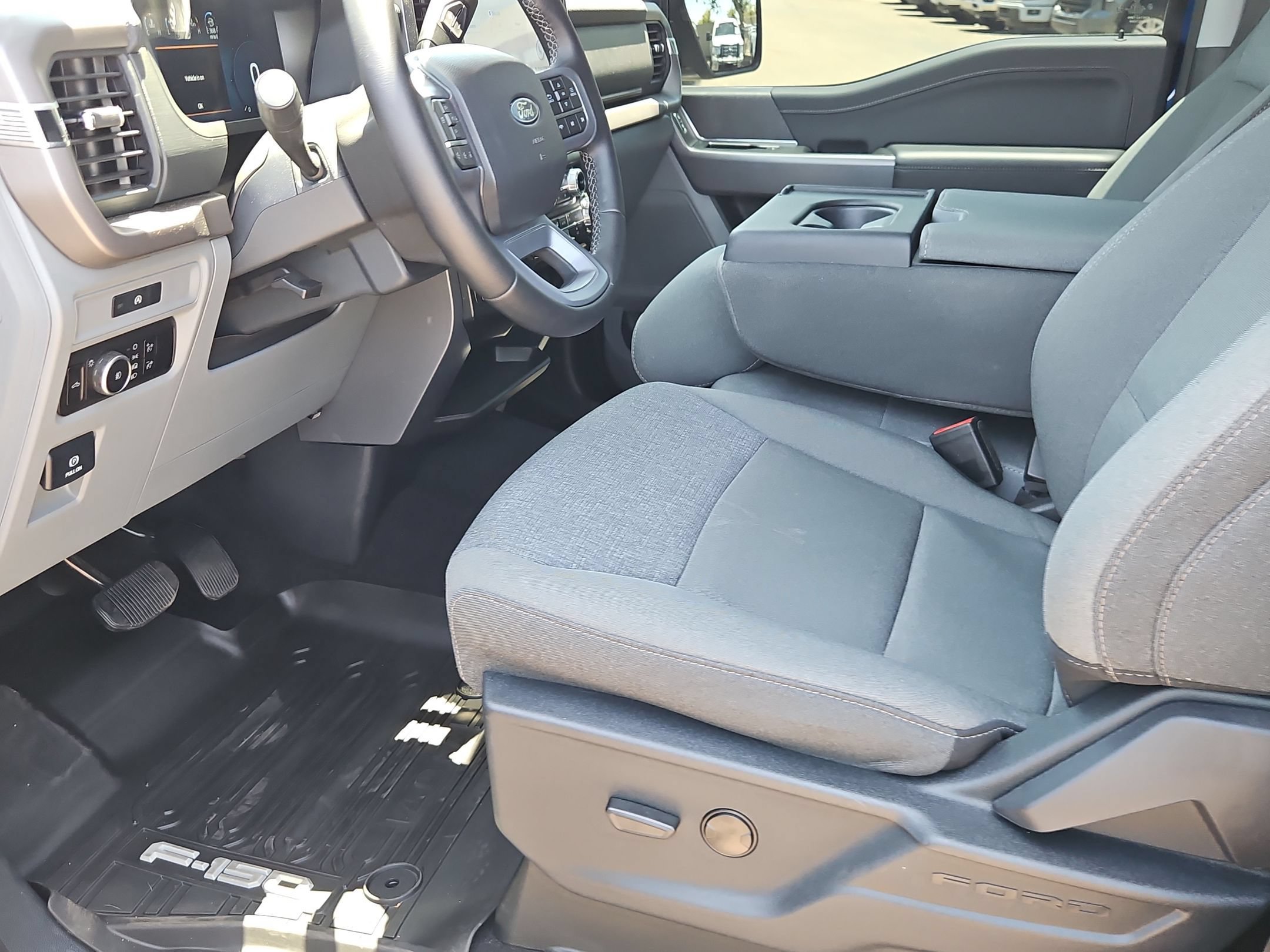 Certified 2025 Ford F150 XLT w/ Equipment Group 301A Standard AWD/4WD image 20