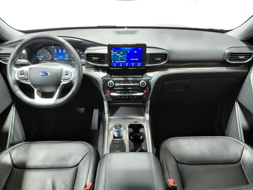 Certified 2022 Ford Explorer Limited AWD/4WD image 24