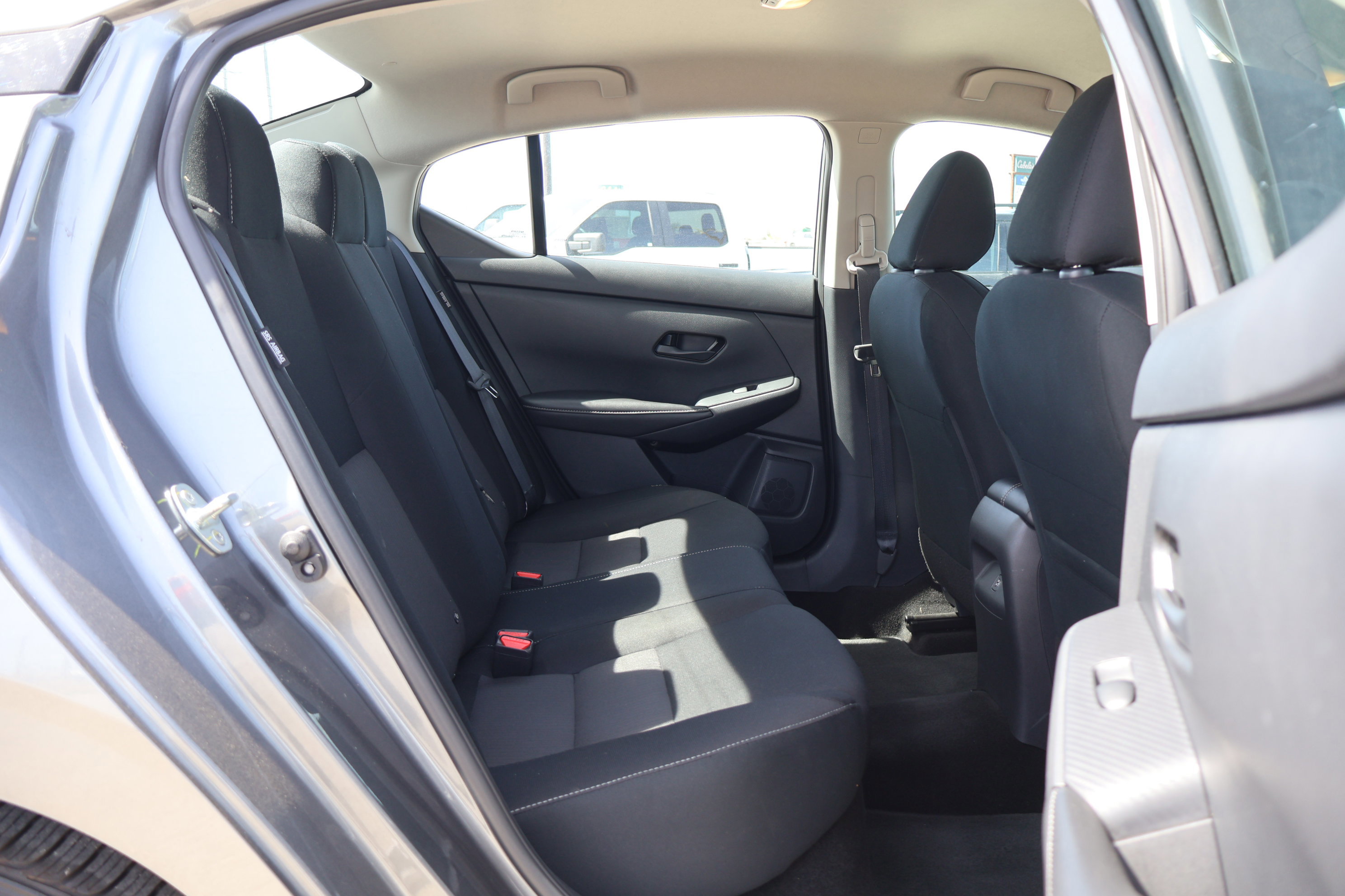 Used 2024 Nissan Sentra SV image 31