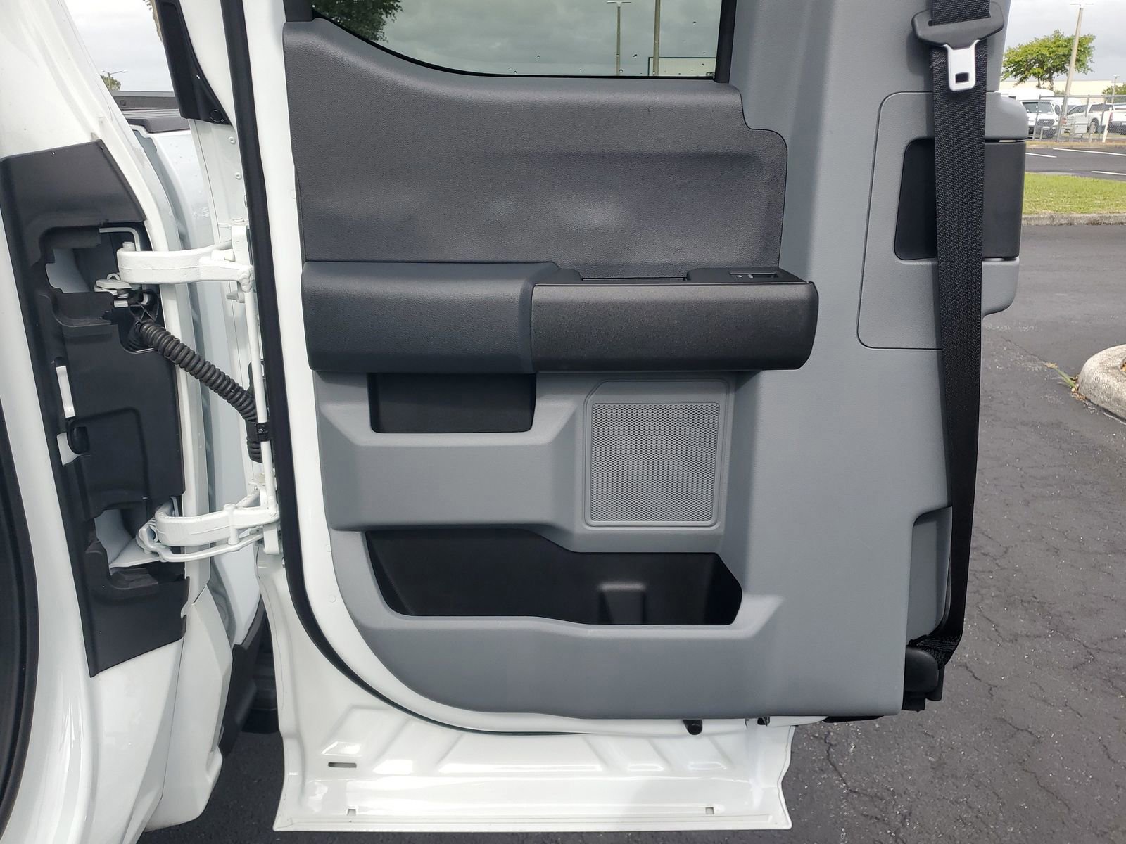 Certified 2025 Ford F350 XLT w/ FX4 Off-Road Package AWD/4WD image 13