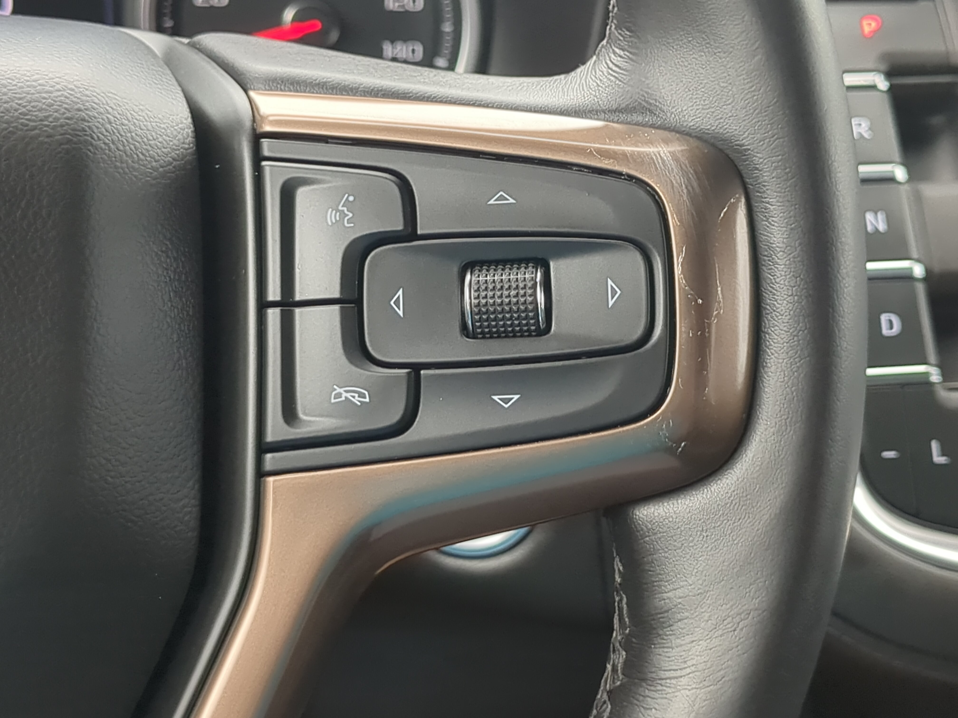 Used 2021 Chevrolet Suburban High Country w/ Premium Package RWD image 25