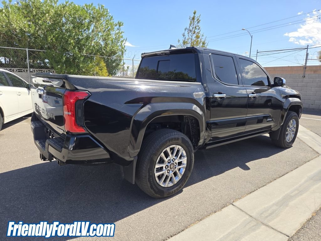 Used 2025 Toyota Tacoma Limited AWD/4WD image 4